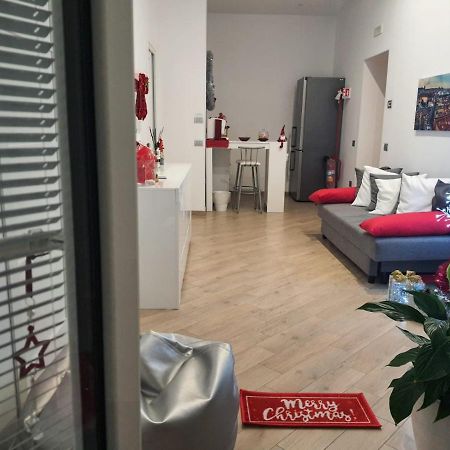 Отель La Casa Di Maria Неаполь Экстерьер фото