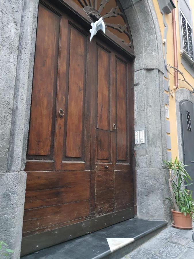 Отель La Casa Di Maria Неаполь Экстерьер фото