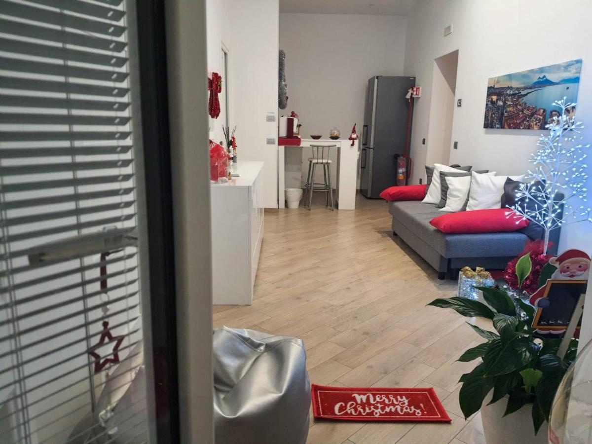Отель La Casa Di Maria Неаполь Экстерьер фото